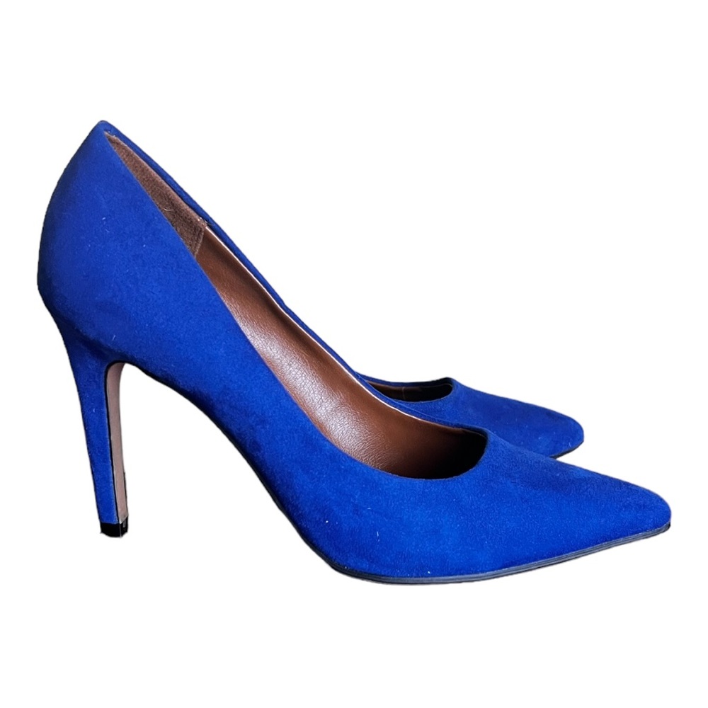Christian Siriano suede pumps B13